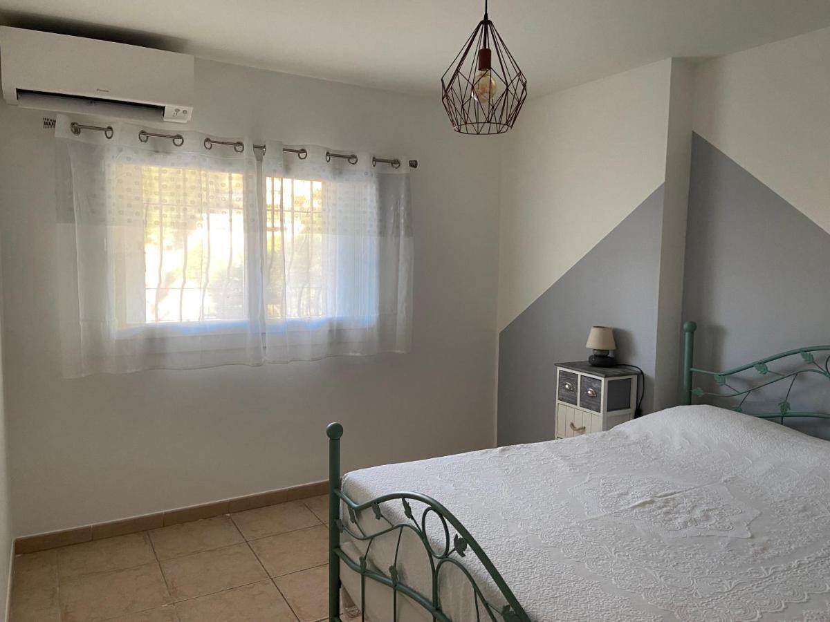 Tres Bel Appartement Entier Proche De La Mer 2 Chambres 1 Salon Vallauris Exterior foto
